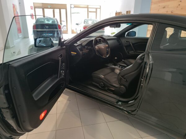 Hyundai Coupé 2.0 GK Full 150 CV - Imagen 11