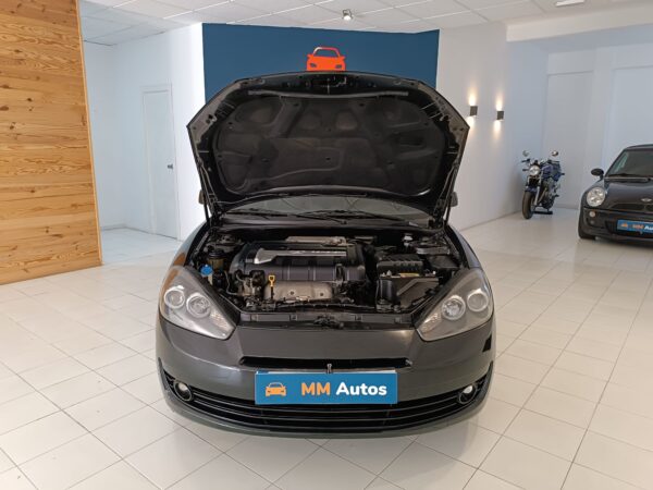 Hyundai Coupé 2.0 GK Full 150 CV - Imagen 12