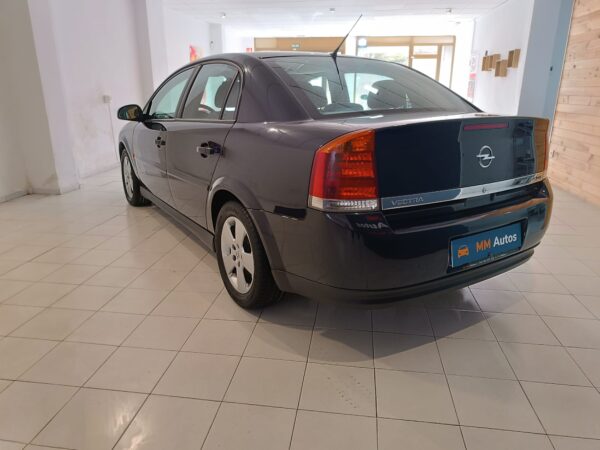 Opel Vectra C 2.2 DTI 16V Confort - Imagen 13