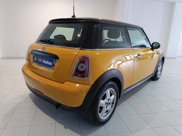 Mini Cooper One - Imagen 14