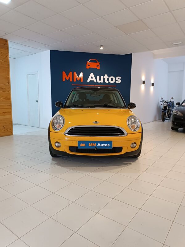 Mini Cooper One - Imagen 4