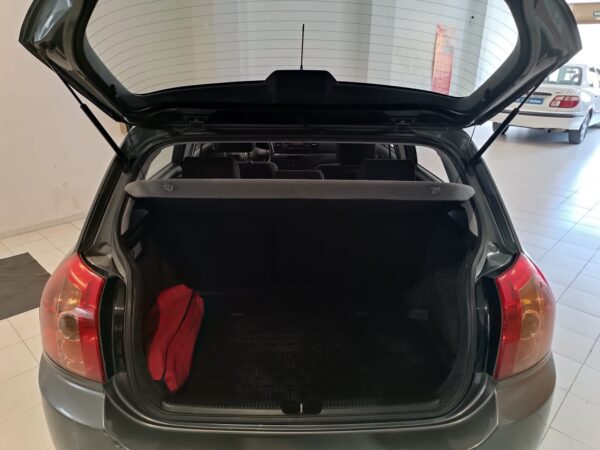 Toyota Corolla 1.6 VVTI Terra 110 CV - Imagen 17