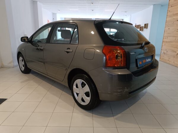 Toyota Corolla 1.6 VVTI Terra 110 CV - Imagen 9