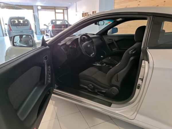 Hyundai Coupe 2.0 FX FULL - Imagen 10