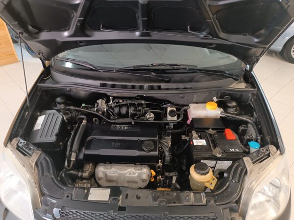 Chevrolet Aveo 1.4 16v LT - Imagen 10