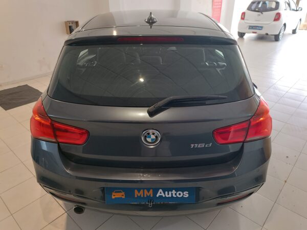 BMW Serie 1 116D acabado M - Imagen 9