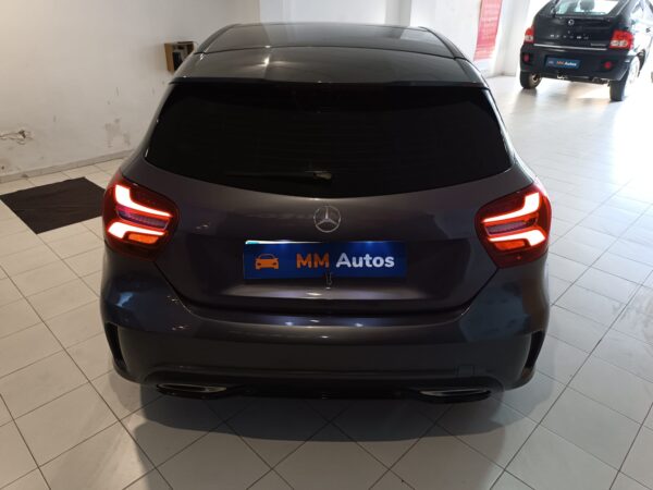 Mercedes-Benz Clase A Automático - Imagen 3