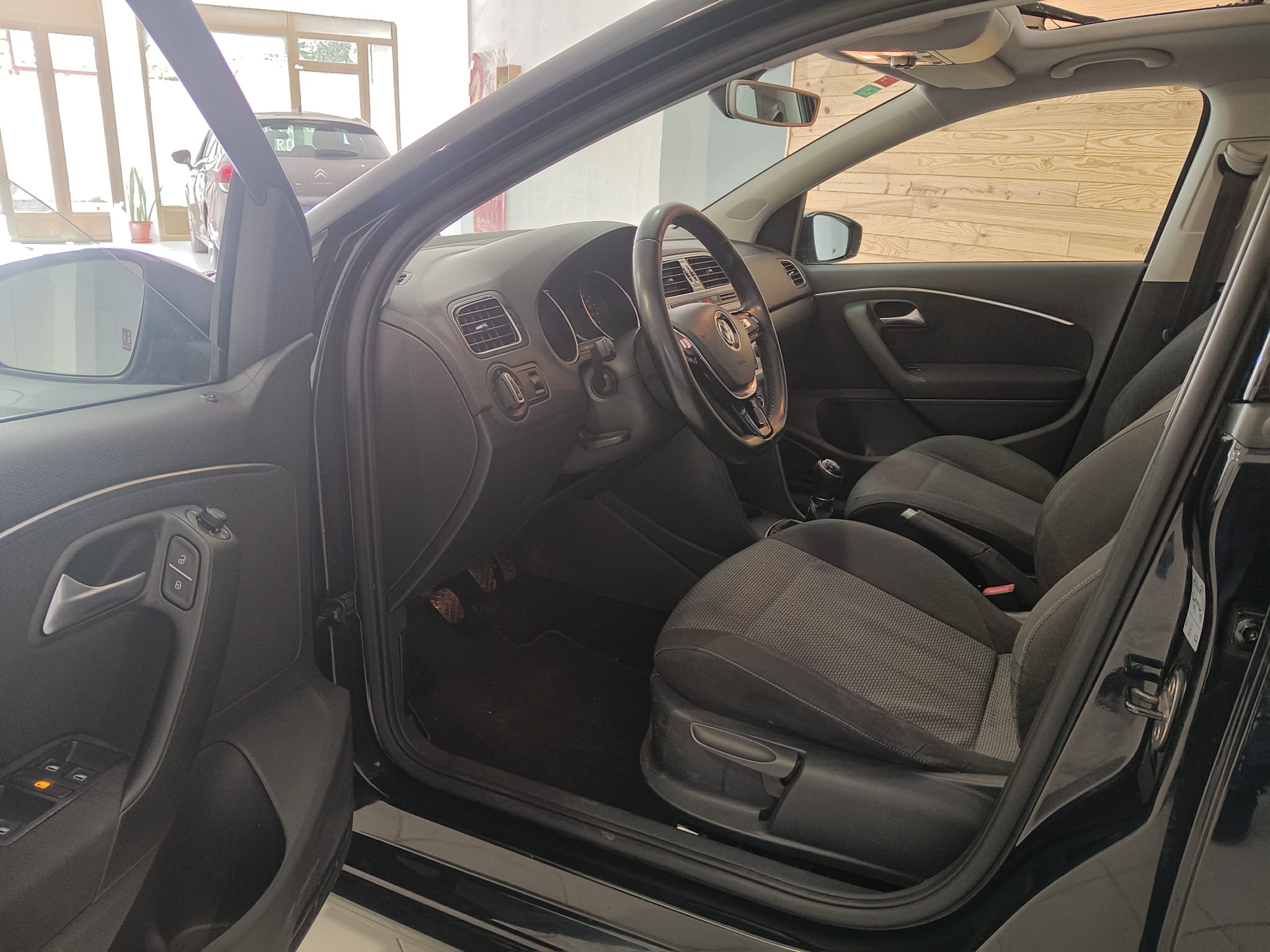 VW Polo 1.6 TDI - Imagen 8