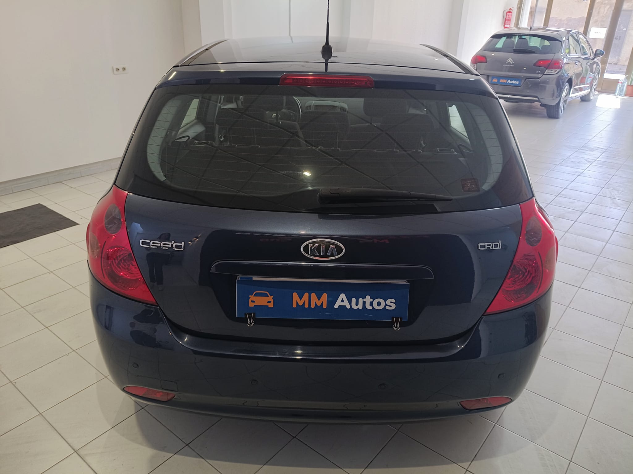 Kia Ceed 1.6 - Imagen 10