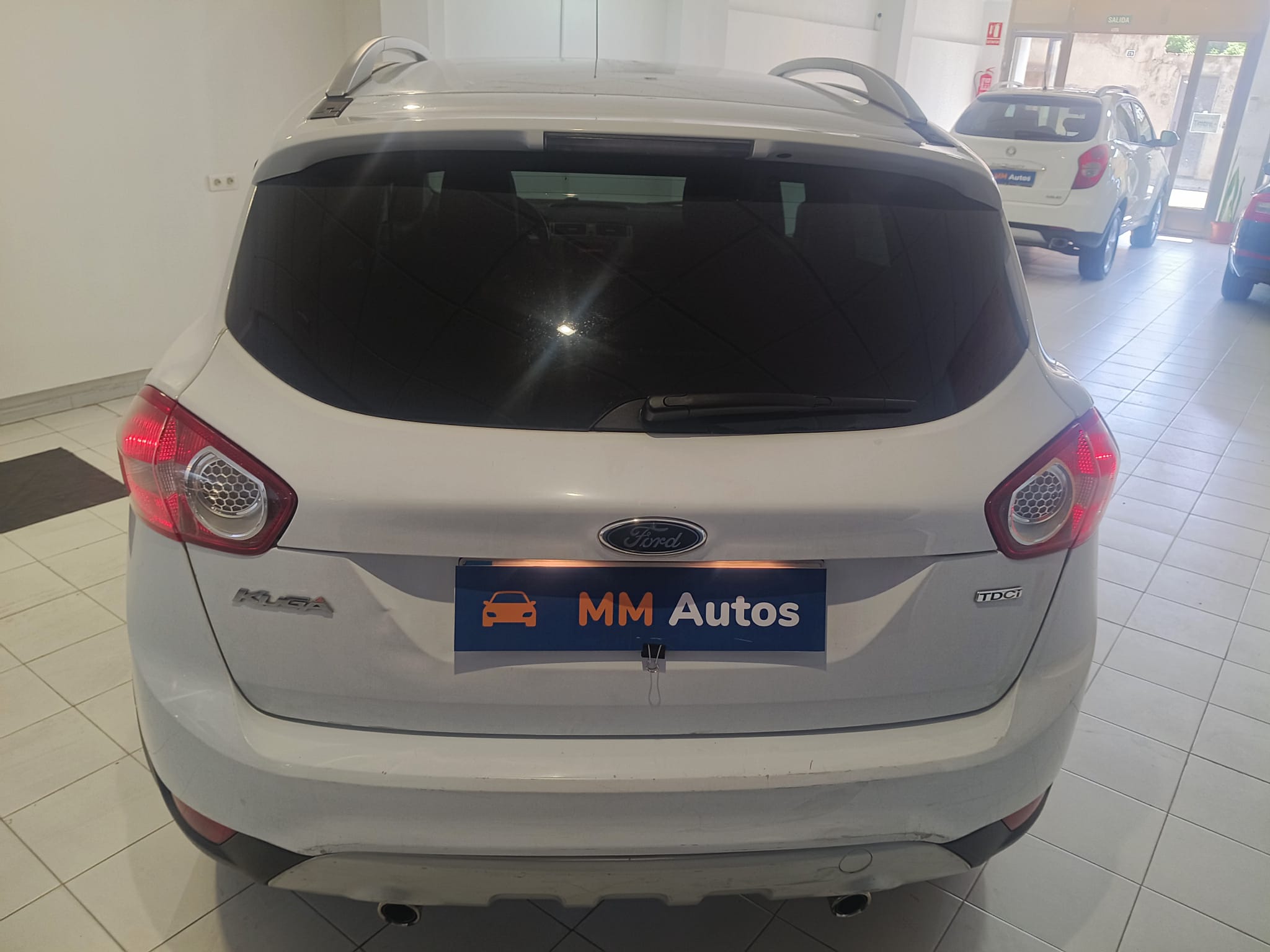 Ford Kuga 2.0 TDCI 2WD Trend - Imagen 12
